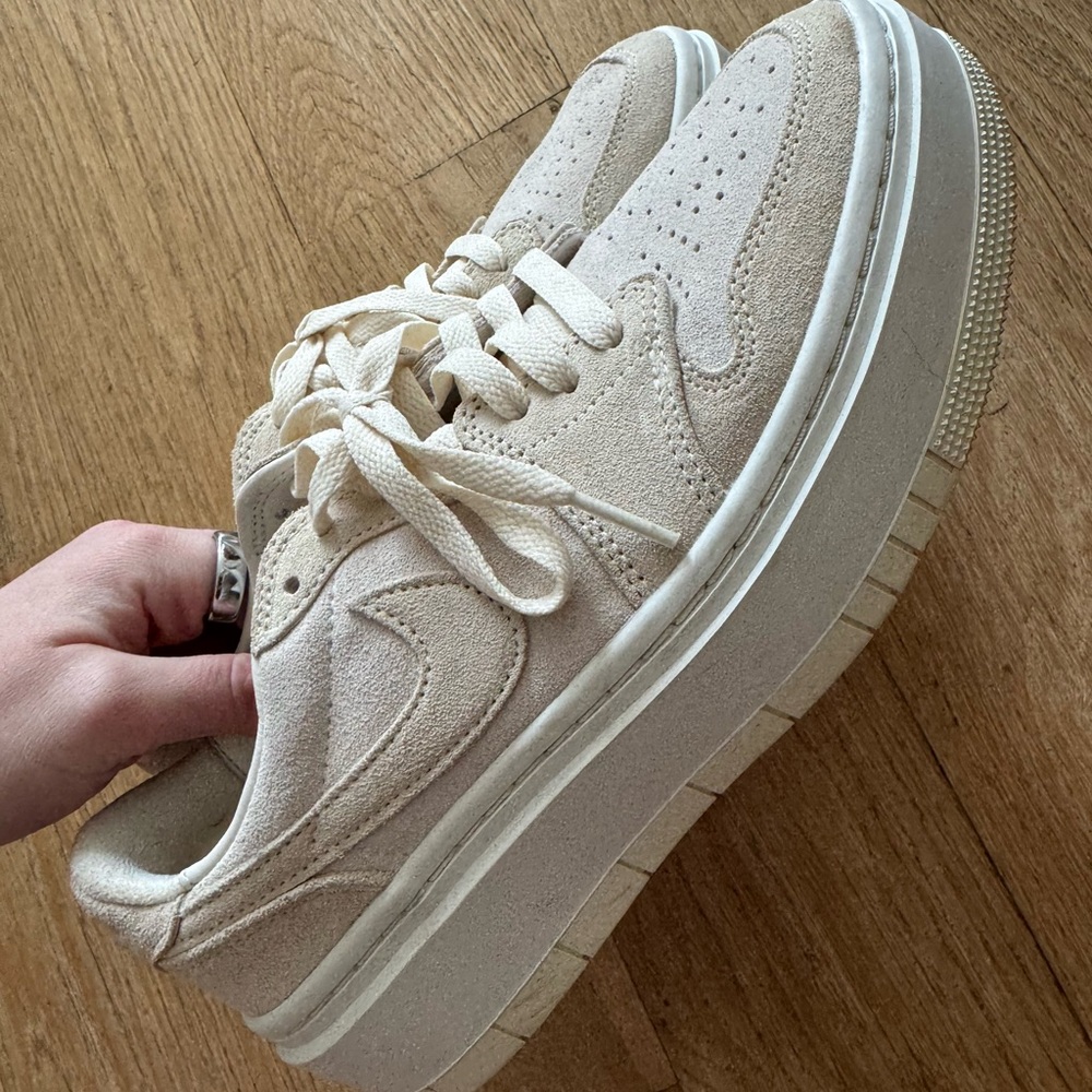 Air Jordan 1 Elevate Low Women's Shoes